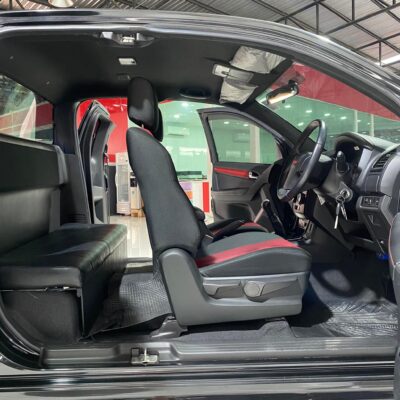 Isuzu D-Max X-Series Space Cab 1.9Ddi M/T ปี 2018 รถกระบะมือสอง เจ๊คำปุ่นยูสคาร์ รถมือสอง ราคาถูก ฟรีดาวน์ รับประกันมือสอง