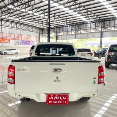 Mitsubishi Triton 2.5 GLX MT ดีเซล ปี 2019 รถกระบะมือสอง เจ๊คำปุ่นยูสคาร์ รถมือสอง ราคาถูก ฟรีดาวน์ รับประกันมือสอง