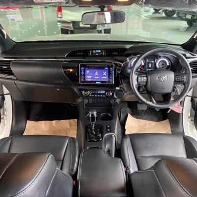 Toyota Hilux Revo Rocco 2.4 Prerunner AT ปี 2020 รถกระบะมือสอง เจ๊คำปุ่นยูสคาร์ รถมือสอง ราคาถูก ฟรีดาวน์ รับประกันมือสอง