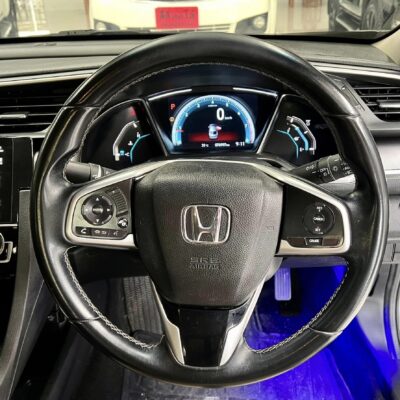 Honda Civic FC 1.8 EL AT เบนซิน ปี 2018 รถเก๋งมือสอง เจ๊คำปุ่นยูสคาร์ รถมือสอง ราคาถูก ฟรีดาวน์ รับประกันมือสอง