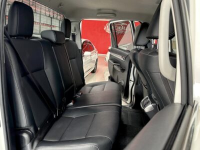 Toyota Revo Prerunner 2.4 High Double cab AT 2020 รถกระบะมือสอง
