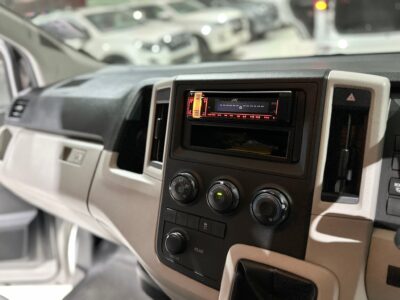 Toyota HIACE GL 2.8L MT ดีซล ปี 2020 รถตู้มือสอง เจ๊คำปุ่นยูสคาร์ รถมือสอง ราคาถูก ฟรีดาวน์ รับประกันมือสอง