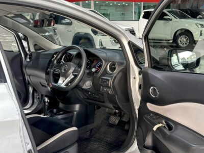 Nissan Note 1.2 V CVT เบนซิน ปี 2017 รถเก๋งมือสอง เจ๊คำปุ่นยูสคาร์ รถมือสอง ราคาถูก ฟรีดาวน์ รับประกันมือสอง