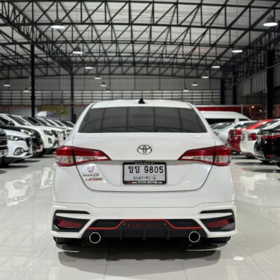 Toyota Yaris ATIV 1.2 Entry CVT AT ปี 2021 รถเก๋งมือสอง เจ๊คำปุ่นยูสคาร์ รถมือสอง ราคาถูก ฟรีดาวน์ รับประกันมือสอง