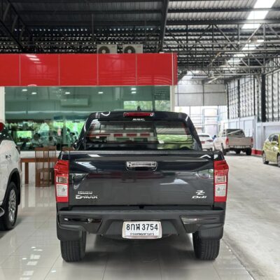 Isuzu D-Max STEALTH 1.9 Cab4 Hi-Lander ZP 2019 รถกระบะมือสอง เจ๊คำปุ่นยูสคาร์ รถมือสอง ราคาถูก ฟรีดาวน์ รับประกันมือสอง