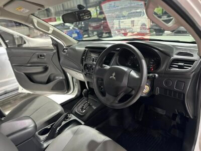 Mitsubishi Triton 2.5 GL 4WD Singlecab 2022 รถตอนเดียวมือสอง เจ๊คำปุ่นยูสคาร์ รถมือสอง ราคาถูก ฟรีดาวน์ รับประกันมือสอง