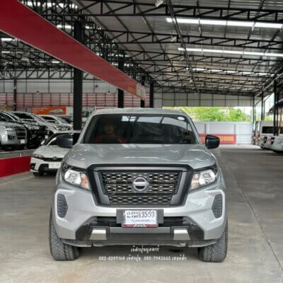 Nissan Navara NP300 King cab 2.5 MT 2020 รถกระบะมือสอง เจ๊คำปุ่นยูสคาร์ รถมือสองชลบุรี ระยอง จันทบุรี สมุทรปราการ ฉะเชิงเทรา