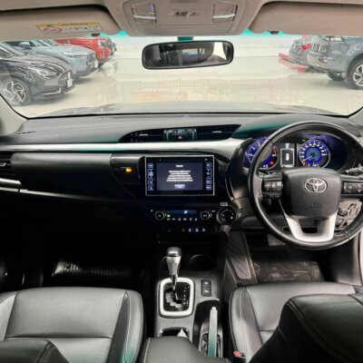 Toyota Hilux Revo 2.8 G 4X4 Double cab AT 2018 รถกระบะมือสอง เจ๊คำปุ่นยูสคาร์ รถมือสอง ราคาถูก ฟรีดาวน์ รับประกันมือสอง