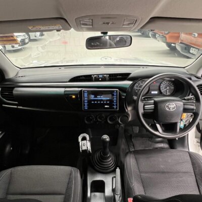 Toyota Revo Z-Edition 2.4 J Plus MT Smart Cab ปี 2020 รถกระบะมือสอง เจ๊คำปุ่นยูสคาร์ รถมือสองชลบุรี ระยอง จันทบุรี สมุทรปราการ