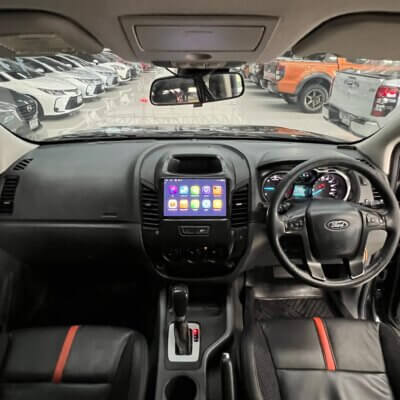 Ford Ranger Wildtrak Double Cab 2.2 Hi-Rider AT 2015 รถกระบะมือสอง เจ๊คำปุ่นยูสคาร์ รถมือสองชลบุรี ระยอง จันทบุรี สมุทรปราการ