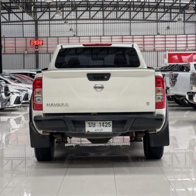 Nissan Navara King cab Black Edition 2.5 E 6MT ดีเซล ปี 2019 รถกระบะมือสอง เจ๊คำปุ่นยูสคาร์ รถมือสองชลบุรี ระยอง จันทบุรี สมุทรปราการ