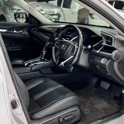 Honda Civic FC 1.8 EL CVT AT 2019 รถเก๋งมือสอง เจ๊คำปุ่นยูสคาร์ รถมือสองชลบุรี ระยอง จันทบุรี สมุทรปราการ