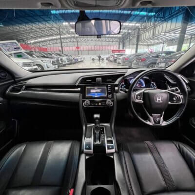Honda Civic FC 1.8 EL CVT AT 2019 รถเก๋งมือสอง เจ๊คำปุ่นยูสคาร์ รถมือสองชลบุรี ระยอง จันทบุรี สมุทรปราการ