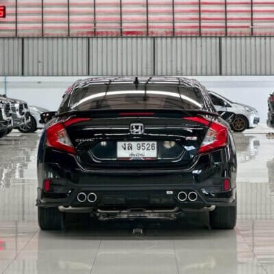 Honda Civic FC 1.5 Turbo RS 2019 รถเก๋งมือสอง เจ๊คำปุ่นยูสคาร์ รถมือสองชลบุรี ระยอง จันทบุรี สมุทรปราการ