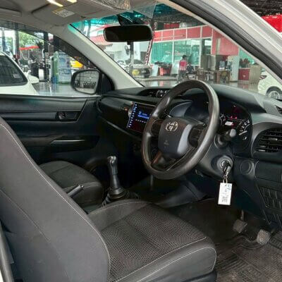 Toyota Revo Z-Edition 2.4 J Plus AT Smart Cab ปี 2019 รถกระบะมือสอง เจ๊คำปุ่นยูสคาร์ รถมือสองชลบุรี ระยอง จันทบุรี สมุทรปราการ