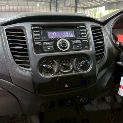 Mitsubishi Triton Single cab 2.5 GL ดีเซล ปี 2018 รถตอนเดียวมือสอง เจ๊คำปุ่นยูสคาร์ รถมือสองชลบุรี ระยอง จันทบุรี สมุทรปราการ