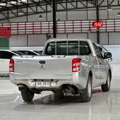 Mitsubishi Triton Single cab 2.5 GL ดีเซล ปี 2018 รถตอนเดียวมือสอง เจ๊คำปุ่นยูสคาร์ รถมือสองชลบุรี ระยอง จันทบุรี สมุทรปราการ