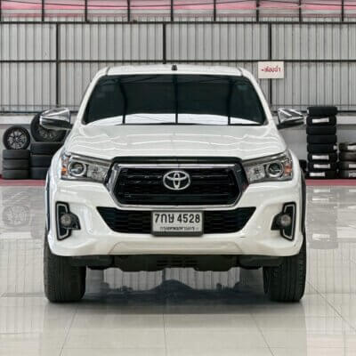Toyota Revo Double cab 2.4 E MT Prerunner ปี 2018 รถกระบะมือสอง เจ๊คำปุ่นยูสคาร์ รถมือสองชลบุรี ระยอง จันทบุรี สมุทรปราการ