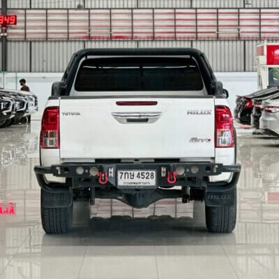 Toyota Revo Double cab 2.4 E MT Prerunner ปี 2018 รถกระบะมือสอง เจ๊คำปุ่นยูสคาร์ รถมือสองชลบุรี ระยอง จันทบุรี สมุทรปราการ