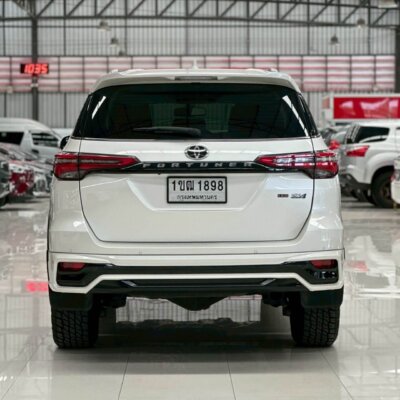Toyota Fortuner 2.4 V 4WD AT 2020 รถsuvมือสอง เจ๊คำปุ่นยูสคาร์ รถมือสองชลบุรี ระยอง จันทบุรี สมุทรปราการ