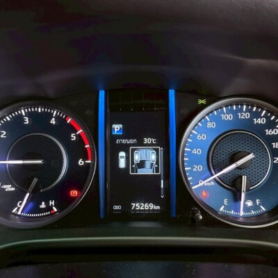 Toyota Fortuner 2.4 V 4WD AT 2020 รถsuvมือสอง เจ๊คำปุ่นยูสคาร์ รถมือสองชลบุรี ระยอง จันทบุรี สมุทรปราการ