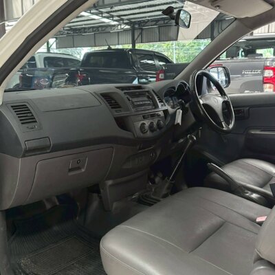 Toyota Vigo Champ 2.7 Single Cab เบนซิน+CNG 2011 รถตอนเดียวมือสอง เจ๊คำปุ่นยูสคาร์ รถมือสองชลบุรี ระยอง จันทบุรี สมุทรปราการ