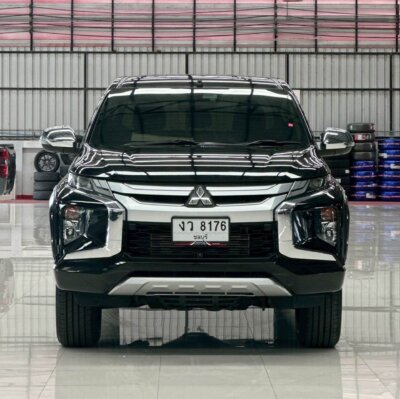 Mitsubishi Triton Plus 2.4 MIVEC GT-Premium Plus Double Cab A/T 2019 รถกระบะมือสอง เจ๊คำปุ่นยูสคาร์ รถมือสองชลบุรี ระยอง จันทบุรี สมุทรปราการ