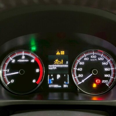 Mitsubishi Triton Plus 2.4 MIVEC GT-Premium Plus Double Cab A/T 2019 รถกระบะมือสอง เจ๊คำปุ่นยูสคาร์ รถมือสองชลบุรี ระยอง จันทบุรี สมุทรปราการ