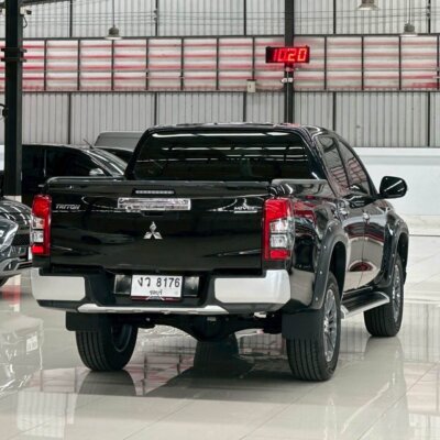 Mitsubishi Triton Plus 2.4 MIVEC GT-Premium Plus Double Cab A/T 2019 รถกระบะมือสอง เจ๊คำปุ่นยูสคาร์ รถมือสองชลบุรี ระยอง จันทบุรี สมุทรปราการ