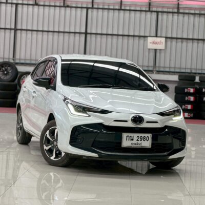 Toyota Yaris Hatchback 1.2 Premium S CVT 2023 รถเก๋งมือสอง เจ๊คำปุ่นยูสคาร์ รถมือสองชลบุรี ระยอง จันทบุรี สมุทรปราการ