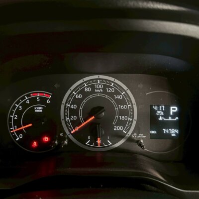Toyota Commuter 2.8 AT ดีเซล ปี 2022 รถตู้มือสอง เจ๊คำปุ่นยูสคาร์ รถมือสองชลบุรี ระยอง จันทบุรี สมุทรปราการ