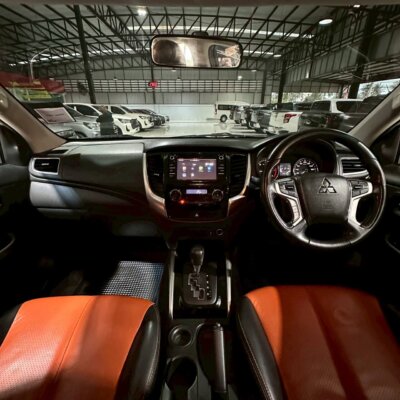 Mitsubishi Triton plus 2.4 Double Cab Athlete A/T ปี 2018 รถกระบะมือสอง เจ๊คำปุ่นยูสคาร์ รถมือสองชลบุรี ระยอง จันทบุรี สมุทรปราการ