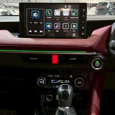 Toyota Yaris Ativ 1.2 Premium Luxury 2023 รถเก๋งมือสอง เจ๊คำปุ่นยูสคาร์ รถมือสองชลบุรี ระยอง จันทบุรี สมุทรปราการ