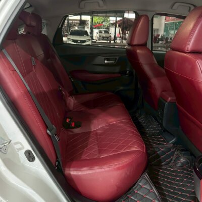 Toyota Yaris Ativ 1.2 Premium Luxury 2023 รถเก๋งมือสอง เจ๊คำปุ่นยูสคาร์ รถมือสองชลบุรี ระยอง จันทบุรี สมุทรปราการ