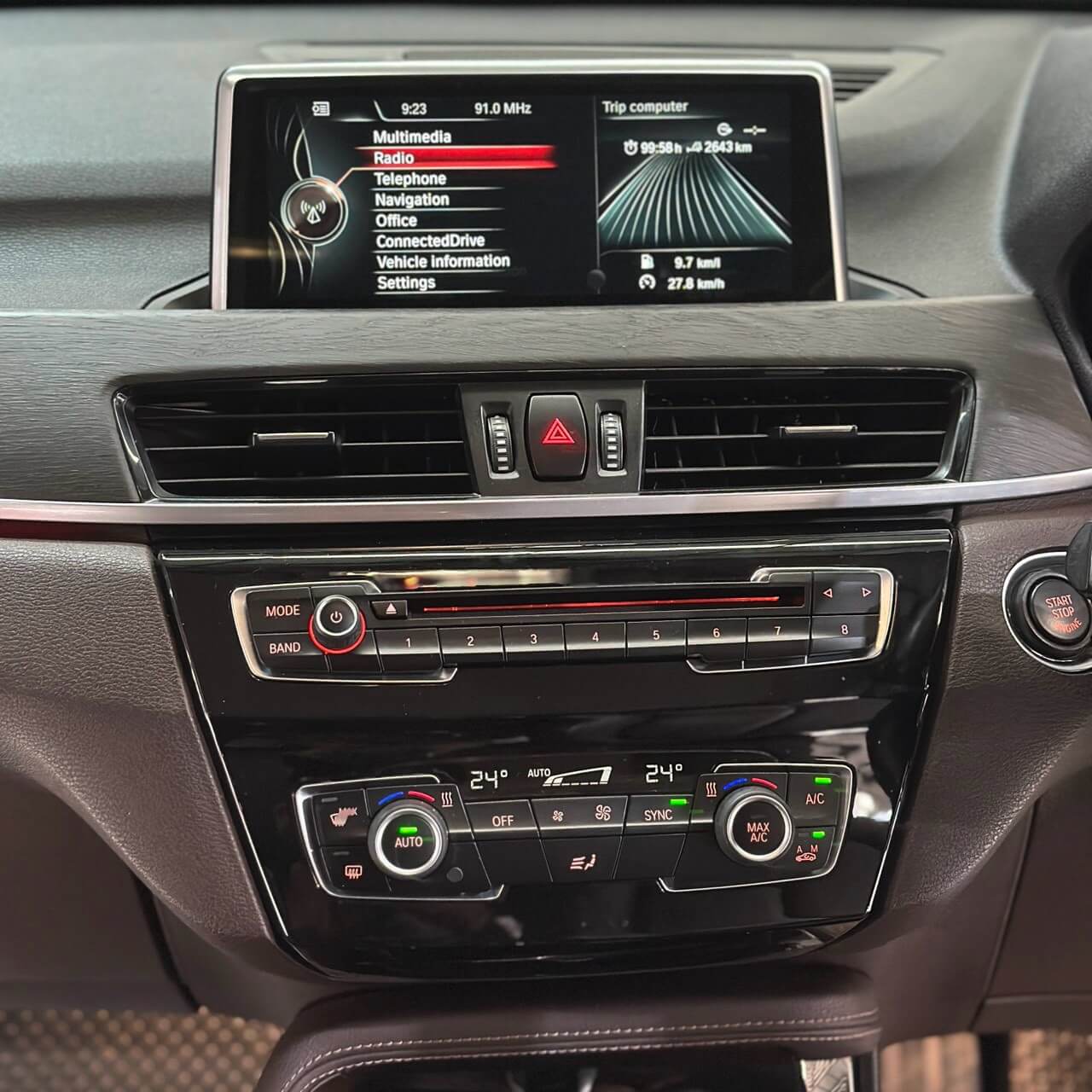 BMW X-1 1.5 sDrive18i xLine 2016 รถsuvมือสอง เจ๊คำปุ่นยูสคาร์ รถมือสองชลบุรี ระยอง จันทบุรี สมุทรปราการ BMW X-1 1.5 sDrive18i xLine 2016 รถsuvมือสอง เจ๊คำปุ่นยูสคาร์ รถมือสองชลบุรี ระยอง จันทบุรี สมุทรปราการ