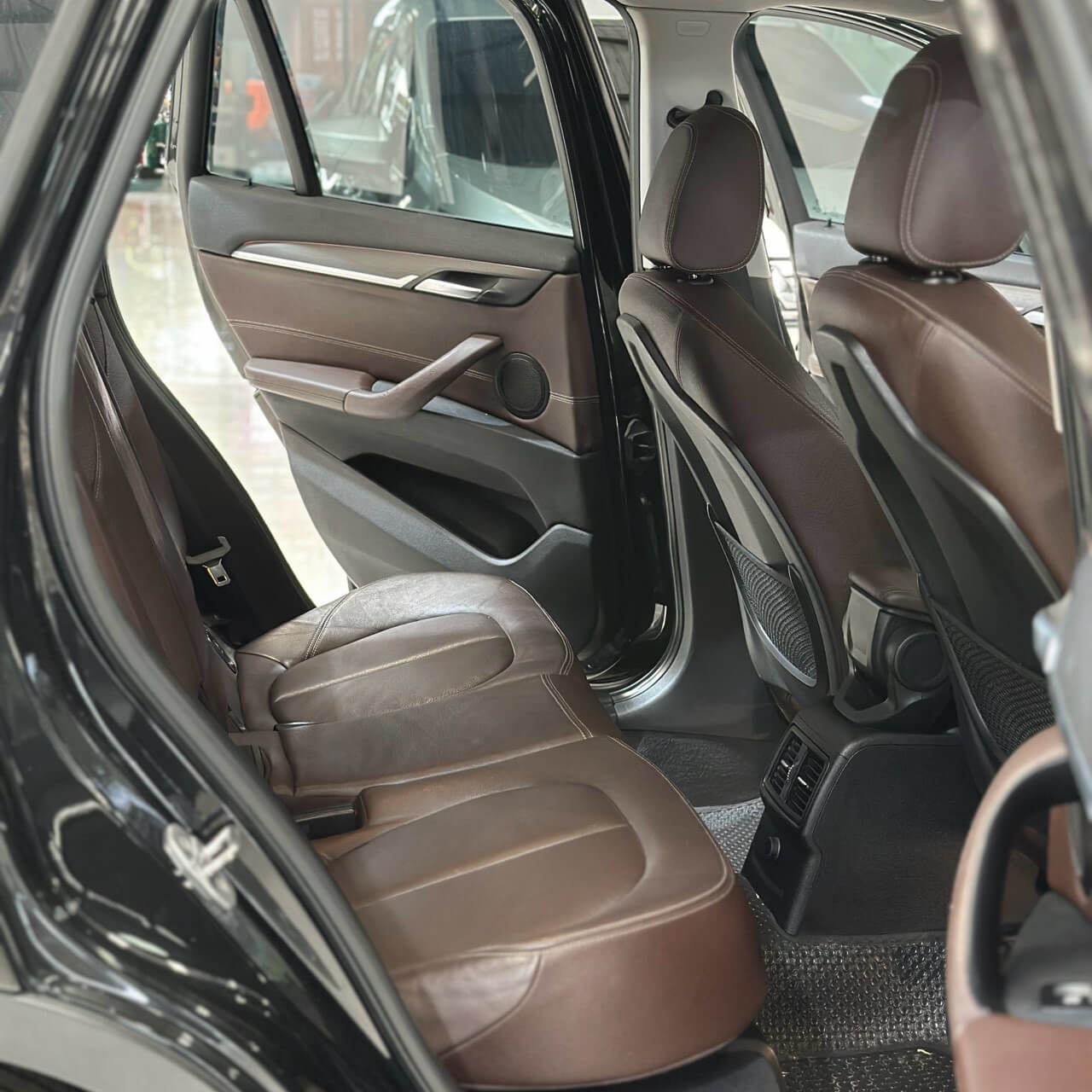 LINE_NOTE_260817_15 BMW X-1 1.5 sDrive18i xLine 2016 รถsuvมือสอง เจ๊คำปุ่นยูสคาร์ รถมือสองชลบุรี ระยอง จันทบุรี สมุทรปราการ