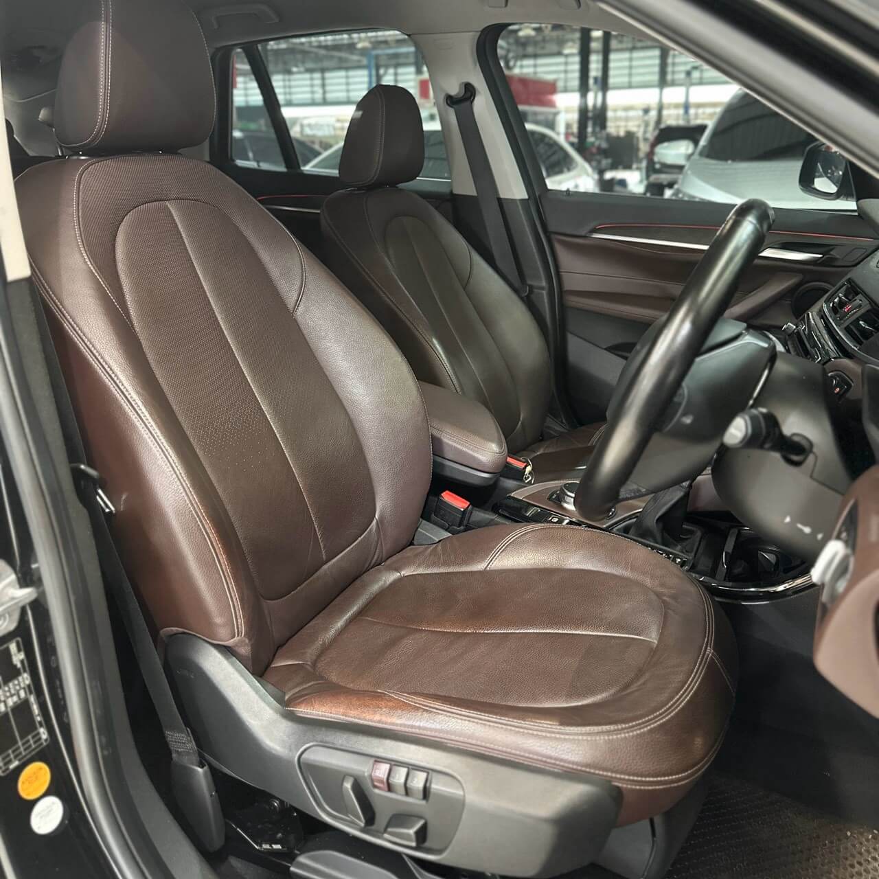 BMW X-1 1.5 sDrive18i xLine 2016 รถsuvมือสอง เจ๊คำปุ่นยูสคาร์ รถมือสองชลบุรี ระยอง จันทบุรี สมุทรปราการ BMW X-1 1.5 sDrive18i xLine 2016 รถsuvมือสอง เจ๊คำปุ่นยูสคาร์ รถมือสองชลบุรี ระยอง จันทบุรี สมุทรปราการ
